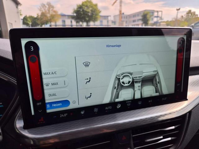 Ford Kuga Titanium 243PS PHEV Automatik Sitzheizung v+h Lenkradheizung Frontscheibe beheizb. Klimaautomatik Navi SYNC4 Apple CarPlay Android Auto Touchscreen PDC 4xKamera 2xKeyless 17"LM vollelektr. Reichweite 66KM 