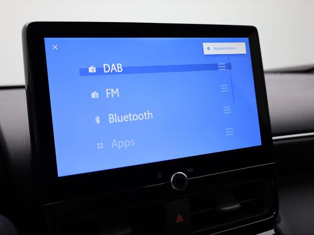 Toyota Yaris Cross 1.5-l 130PS HEV Automatik Style Matrix-LED 4xKamera elektr. Heckklappe Sitzheizung Lenkradheizung Klimaautomatik Navi Bluetooth wireless Apple CarPlay + Android Auto ACC PDC v+h 18"LM 