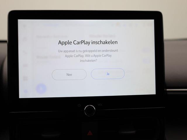 Toyota Yaris Cross 1.5-l 130PS HEV Automatik Style Matrix-LED 4xKamera elektr. Heckklappe Sitzheizung Lenkradheizung Klimaautomatik Navi Bluetooth wireless Apple CarPlay + Android Auto ACC PDC v+h 18"LM 