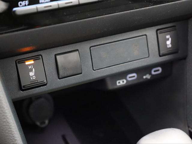 Toyota Yaris Cross 1.5-l 130PS HEV Automatik Style Matrix-LED 4xKamera elektr. Heckklappe Sitzheizung Lenkradheizung Klimaautomatik Navi Bluetooth wireless Apple CarPlay + Android Auto ACC PDC v+h 18"LM 