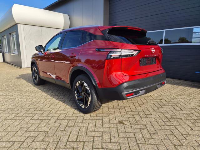 Nissan Qashqai 1.3 DIG-T MHEV 158 PS X-Tronic N-Connecta Teil-Leder PanoGlasdach Klimaautomatik Sitzheizung Lenkradheizung Navi ACC PDC v+h 360&deg;Kamera DAB Bluetooth Touchscreen Apple CarPlay Android Auto 18"LM 