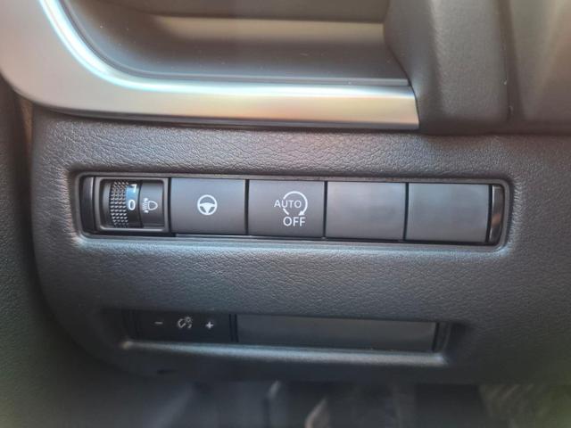 Nissan Qashqai 1.3 DIG-T MHEV 158 PS X-Tronic N-Connecta Teil-Leder PanoGlasdach Klimaautomatik Sitzheizung Lenkradheizung Navi ACC PDC v+h 360&deg;Kamera DAB Bluetooth Touchscreen Apple CarPlay Android Auto 18"LM 