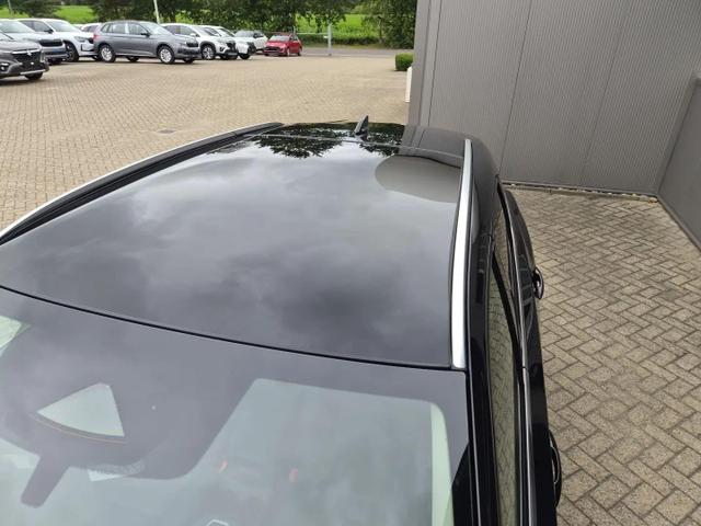 Nissan Qashqai 1.3 DIG-T MHEV 158 PS X-Tronic Tekna Voll-Leder Klimaautomatik PanoGlasdach Sitzheizung Lenkradheizung Navi Head-Up Display elektr. Heckklappe ACC PDC v+h 360&deg;Kamera DAB Bluetooth Touchscreen Apple CarPlay Android Auto 19"LM 