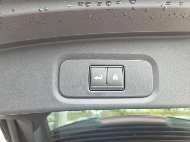Nissan Qashqai 1.3 DIG-T MHEV 158 PS X-Tronic Tekna Voll-Leder Klimaautomatik PanoGlasdach Sitzheizung Lenkradheizung Navi Head-Up Display elektr. Heckklappe ACC PDC v+h 360&deg;Kamera DAB Bluetooth Touchscreen Apple CarPlay Android Auto 19"LM 