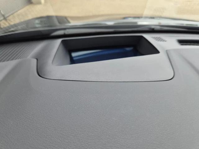 Nissan Qashqai 1.3 DIG-T MHEV 158 PS X-Tronic Tekna Voll-Leder Klimaautomatik PanoGlasdach Sitzheizung Lenkradheizung Navi Head-Up Display elektr. Heckklappe ACC PDC v+h 360&deg;Kamera DAB Bluetooth Touchscreen Apple CarPlay Android Auto 19"LM 