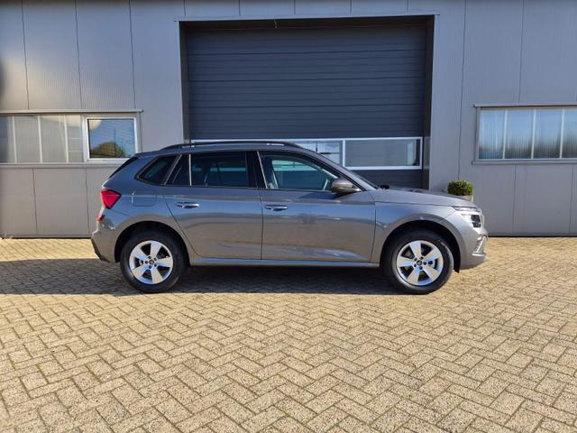 Skoda Kamiq 1.5 TSI 150PS DSG Selection Klimaautomatik Sitzheizung R&uuml;ckf.Kamera PDC Apple CarPlay + Android Auto Tempomat Garantieverl&auml;ngerung 16"LM 