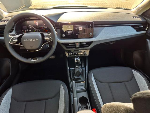 Skoda Kamiq 1.5 TSI 150PS DSG Selection Klimaautomatik Sitzheizung R&uuml;ckf.Kamera PDC Apple CarPlay + Android Auto Tempomat Garantieverl&auml;ngerung 16"LM 