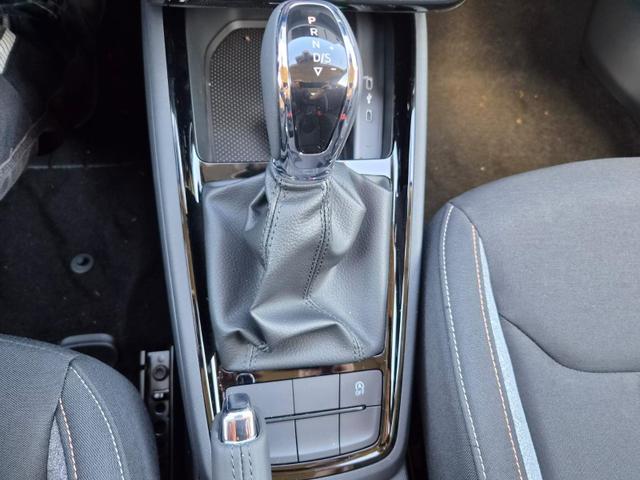 Skoda Kamiq 1.5 TSI 150PS DSG Selection Klimaautomatik Sitzheizung R&uuml;ckf.Kamera PDC Apple CarPlay + Android Auto Tempomat Garantieverl&auml;ngerung 16"LM 