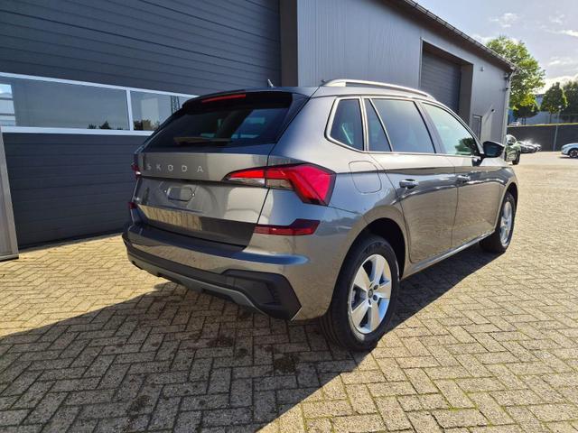 Skoda Kamiq 1.5 TSI 150PS DSG Selection AHK Klimaautomatik Sitzheizung R&uuml;ckf.Kamera PDC Apple CarPlay + Android Auto Tempomat Garantieverl&auml;ngerung 16"LM 