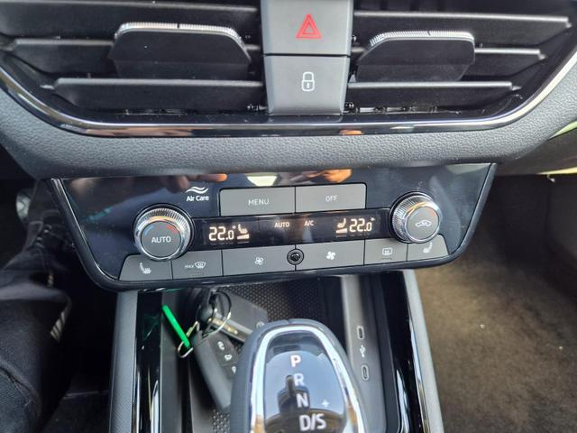 Skoda Kamiq 1.5 TSI 150PS DSG Selection AHK Klimaautomatik Sitzheizung R&uuml;ckf.Kamera PDC Apple CarPlay + Android Auto Tempomat Garantieverl&auml;ngerung 16"LM 