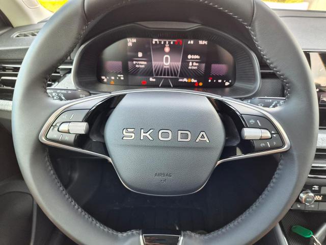 Skoda Scala 1.0 TSI 115PS Selection AHK schwenkb. Klimaautomatik Sitzheizung PDC R&uuml;ckf.Kamera Apple CarPlay Android Auto 