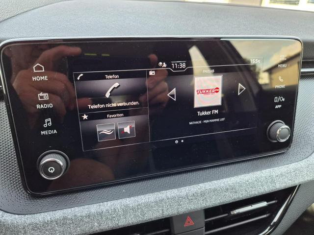 Skoda Scala 1.0 TSI 115PS Selection AHK schwenkb. Klimaautomatik Sitzheizung PDC R&uuml;ckf.Kamera Apple CarPlay Android Auto 