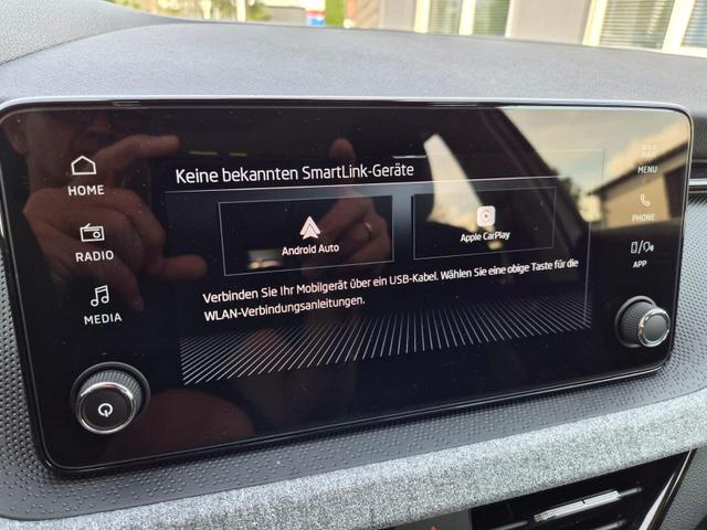Skoda Scala 1.0 TSI 115PS Selection AHK schwenkb. Klimaautomatik Sitzheizung PDC R&uuml;ckf.Kamera Apple CarPlay Android Auto 