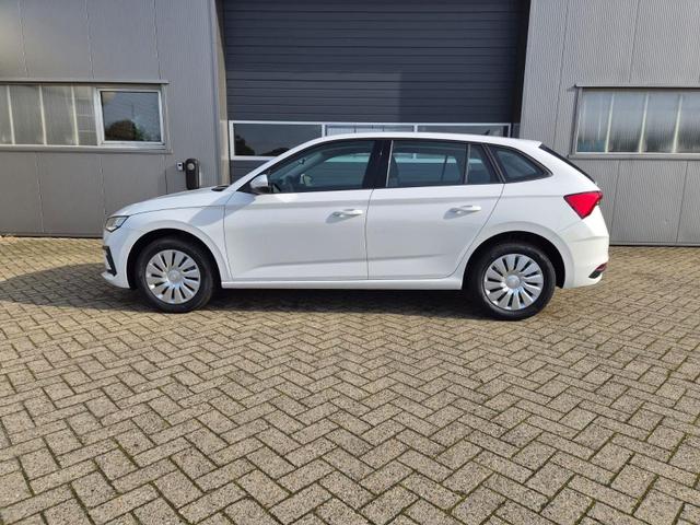 Skoda Scala - 1.0 TSI 115PS DSG Selection Klimaautomatik Sitzheizung PDC R&uuml;ckf.Kamera Apple CarPlay Android Auto