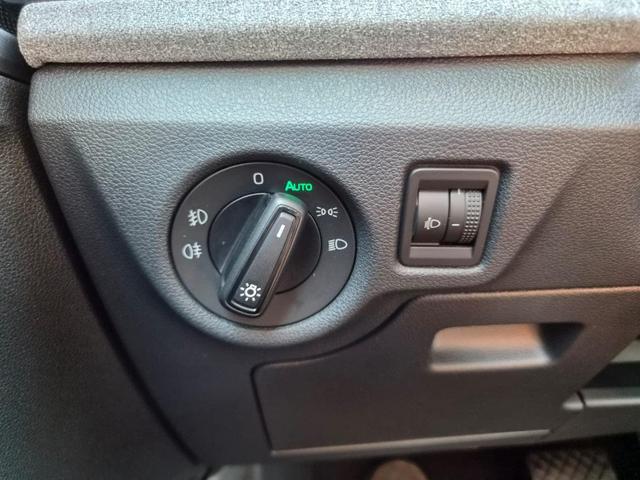 Skoda Scala 1.0 TSI 115PS DSG Selection Klimaautomatik Sitzheizung PDC R&uuml;ckf.Kamera Apple CarPlay Android Auto 