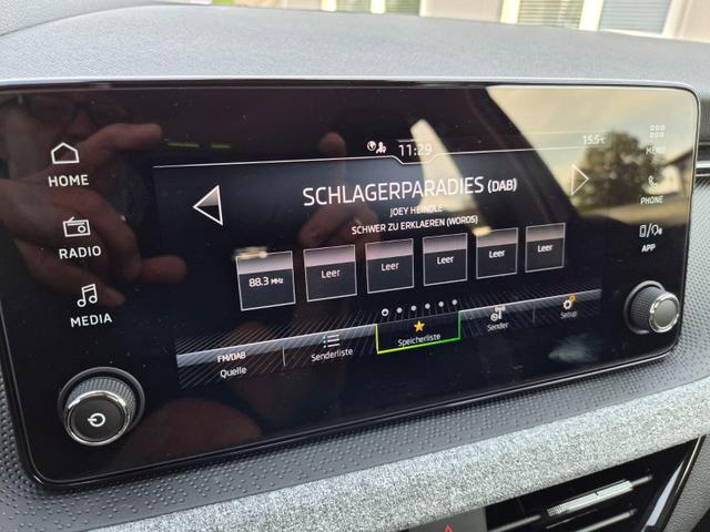 Skoda Scala 1.0 TSI 115PS DSG Selection Klimaautomatik Sitzheizung PDC R&uuml;ckf.Kamera Apple CarPlay Android Auto 