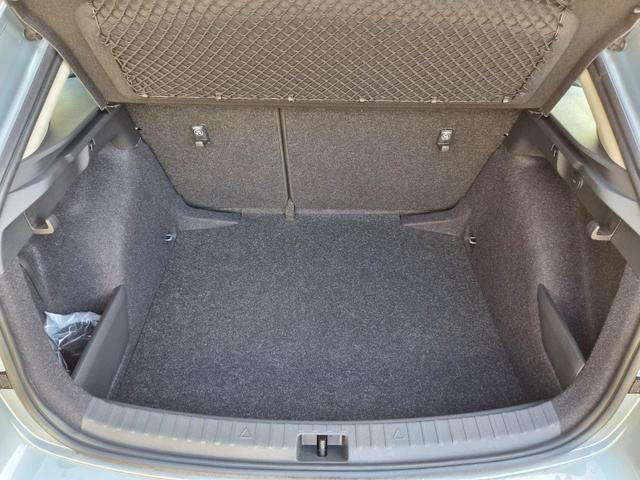 Skoda Scala 1.0 TSI 115PS DSG Selection Klimaautomatik Sitzheizung PDC R&uuml;ckf.Kamera Apple CarPlay Android Auto 
