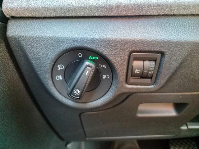 Skoda Scala 1.0 TSI 115PS DSG Selection Klimaautomatik Sitzheizung PDC R&uuml;ckf.Kamera Apple CarPlay Android Auto 