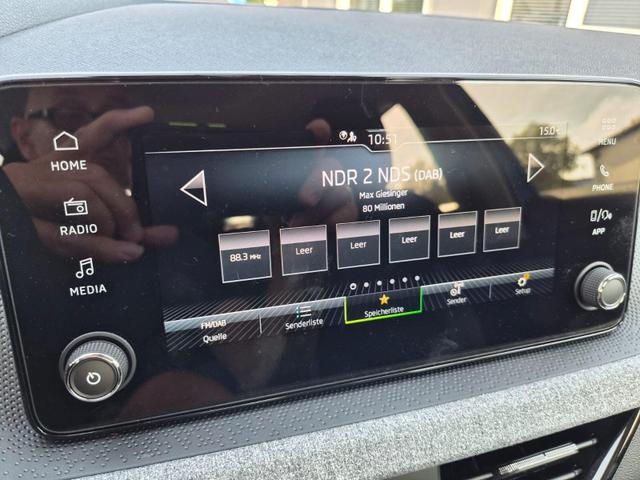Skoda Scala 1.0 TSI 115PS DSG Selection Klimaautomatik Sitzheizung PDC R&uuml;ckf.Kamera Apple CarPlay Android Auto 