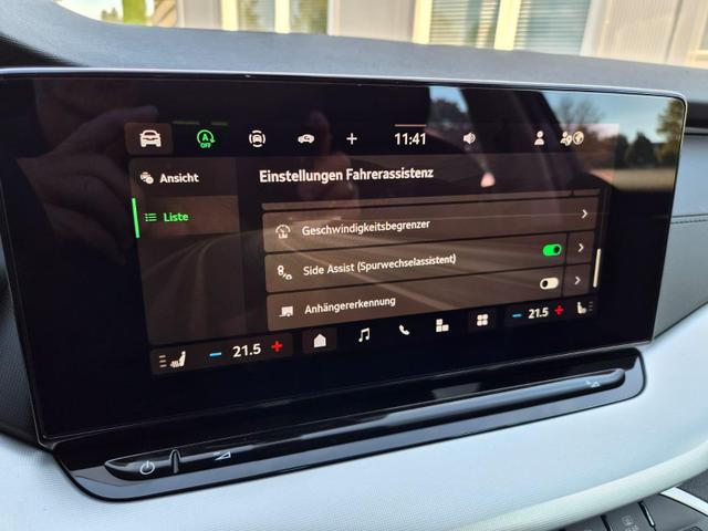 Skoda Octavia Combi 1.5 TSI 150PS m-HEV DSG Selection AHK Klimaautomatik PDC v+h R&uuml;ckf.Kamera Sitzheizung Apple CarPlay Android Auto 16"LM 