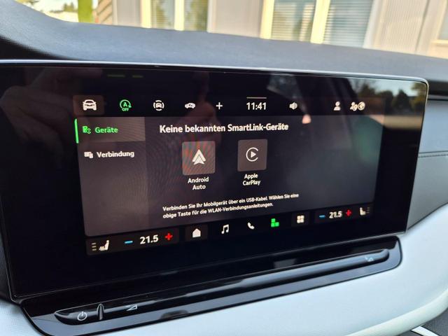 Skoda Octavia Combi 1.5 TSI 150PS m-HEV DSG Selection AHK Klimaautomatik PDC v+h R&uuml;ckf.Kamera Sitzheizung Apple CarPlay Android Auto 16"LM 