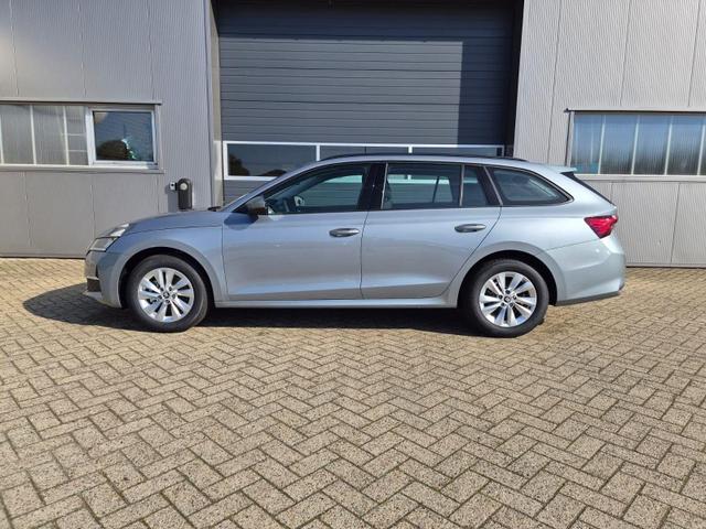 Skoda Octavia Combi - 1.5 TSI 150PS m-HEV DSG Selection AHK Klimaautomatik PDC v+h R&uuml;ckf.Kamera Sitzheizung Apple CarPlay Android Auto 16"LM