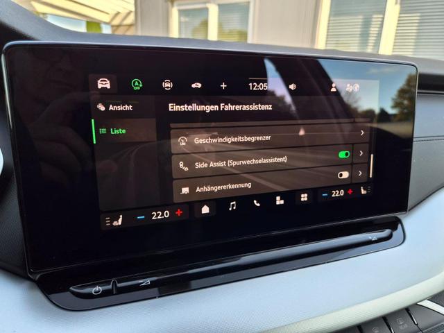 Skoda Octavia Combi 1.5 TSI 150PS m-HEV DSG Selection AHK Klimaautomatik PDC v+h R&uuml;ckf.Kamera Sitzheizung Apple CarPlay Android Auto 16"LM 
