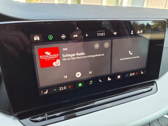 Skoda Octavia Combi 1.5 TSI 150PS m-HEV DSG Selection AHK Klimaautomatik PDC v+h R&uuml;ckf.Kamera Sitzheizung Apple CarPlay Android Auto 16"LM 
