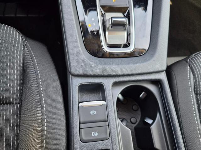 Skoda Octavia Combi 1.5 TSI 150PS m-HEV DSG Selection AHK Klimaautomatik PDC v+h R&uuml;ckf.Kamera Sitzheizung Apple CarPlay Android Auto 16"LM 