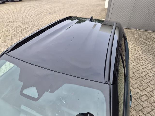 Toyota Yaris Cross 1.5-l 130PS HEV Automatik Style Matrix-LED 4xKamera elektr. Heckklappe Sitzheizung Lenkradheizung Klimaautomatik Navi Bluetooth wireless Apple CarPlay + Android Auto ACC PDC v+h 18"LM 