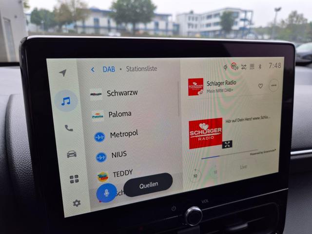 Toyota Yaris Cross 1.5-l 130PS HEV Automatik Style Matrix-LED 4xKamera elektr. Heckklappe Sitzheizung Lenkradheizung Klimaautomatik Navi Bluetooth wireless Apple CarPlay + Android Auto ACC PDC v+h 18"LM 