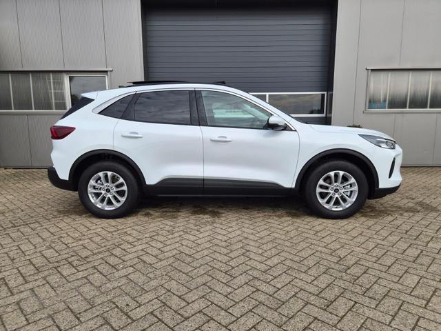 Ford Kuga Titanium 243PS PHEV Automatik elektr. PanoDach Sitzheizung v+h Lenkradheizung Frontscheibe beheizb. Klimaautomatik Navi SYNC4 Apple CarPlay Android Auto Touchscreen PDC 4xKamera 2xKeyless 17"LM vollelektr. Reichweite 66KM 