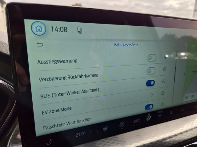 Ford Kuga Titanium 243PS PHEV Automatik elektr. PanoDach Sitzheizung v+h Lenkradheizung Frontscheibe beheizb. Klimaautomatik Navi SYNC4 Apple CarPlay Android Auto Touchscreen PDC 4xKamera 2xKeyless 17"LM vollelektr. Reichweite 66KM 