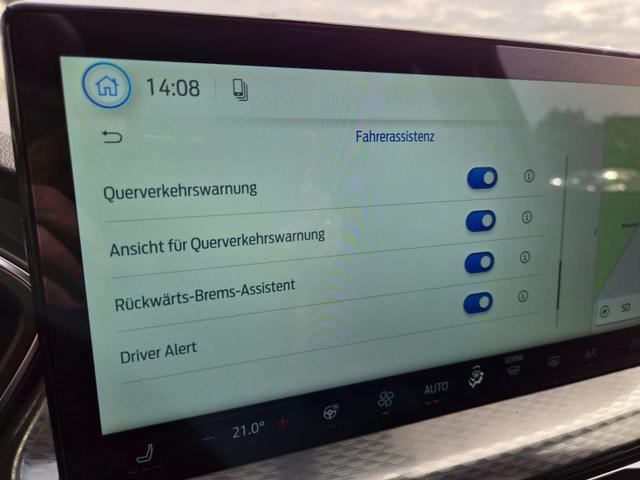 Ford Kuga Titanium 243PS PHEV Automatik elektr. PanoDach Sitzheizung v+h Lenkradheizung Frontscheibe beheizb. Klimaautomatik Navi SYNC4 Apple CarPlay Android Auto Touchscreen PDC 4xKamera 2xKeyless 17"LM vollelektr. Reichweite 66KM 