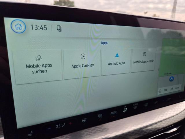 Ford Kuga Titanium 243PS PHEV Automatik schwenkb. AHK elektr. PanoDach Sitzheizung v+h Lenkradheizung Frontscheibe beheizb. Klimaautomatik Navi SYNC4 Apple CarPlay Android Auto Touchscreen PDC 4xKamera 2xKeyless 17"LM vollelektr. Reichweite 66KM 