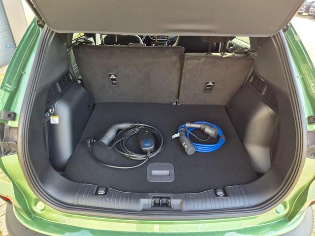 Ford Kuga Titanium 243PS PHEV Automatik schwenkb. AHK Sitzheizung v+h Lenkradheizung Frontscheibe beheizb. Klimaautomatik Navi SYNC4 Apple CarPlay Android Auto Touchscreen PDC 4xKamera 2xKeyless 17"LM vollelektr. Reichweite 66KM 