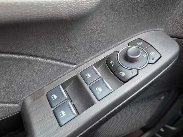 Ford Kuga Titanium 243PS PHEV Automatik schwenkb. AHK Sitzheizung v+h Lenkradheizung Frontscheibe beheizb. Klimaautomatik Navi SYNC4 Apple CarPlay Android Auto Touchscreen PDC 4xKamera 2xKeyless 17"LM vollelektr. Reichweite 66KM 