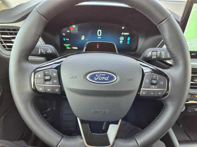 Ford Kuga Titanium 243PS PHEV Automatik schwenkb. AHK Sitzheizung v+h Lenkradheizung Frontscheibe beheizb. Klimaautomatik Navi SYNC4 Apple CarPlay Android Auto Touchscreen PDC 4xKamera 2xKeyless 17"LM vollelektr. Reichweite 66KM 
