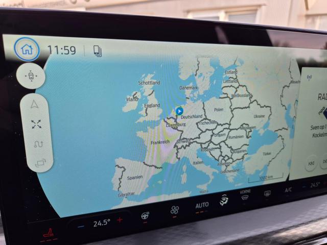 Ford Kuga Titanium 243PS PHEV Automatik schwenkb. AHK Sitzheizung v+h Lenkradheizung Frontscheibe beheizb. Klimaautomatik Navi SYNC4 Apple CarPlay Android Auto Touchscreen PDC 4xKamera 2xKeyless 17"LM vollelektr. Reichweite 66KM 