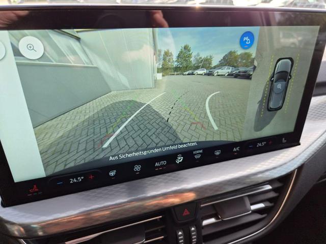 Ford Kuga Titanium 243PS PHEV Automatik schwenkb. AHK Sitzheizung v+h Lenkradheizung Frontscheibe beheizb. Klimaautomatik Navi SYNC4 Apple CarPlay Android Auto Touchscreen PDC 4xKamera 2xKeyless 17"LM vollelektr. Reichweite 66KM 