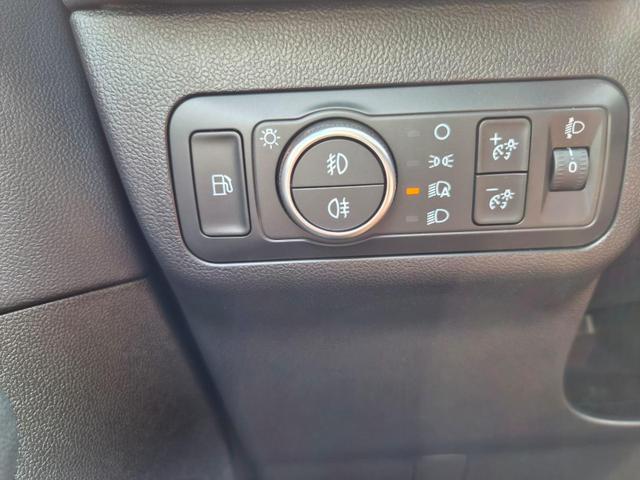 Ford Kuga Titanium 243PS PHEV Automatik schwenkb. AHK elektr. PanoDach Sitzheizung v+h Lenkradheizung Frontscheibe beheizb. Klimaautomatik Navi SYNC4 Apple CarPlay Android Auto Touchscreen PDC 4xKamera 2xKeyless 17"LM vollelektr. Reichweite 66KM 