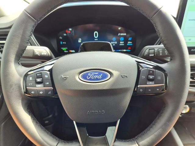Ford Kuga Titanium 243PS PHEV Automatik schwenkb. AHK elektr. PanoDach Sitzheizung v+h Lenkradheizung Frontscheibe beheizb. Klimaautomatik Navi SYNC4 Apple CarPlay Android Auto Touchscreen PDC 4xKamera 2xKeyless 17"LM vollelektr. Reichweite 66KM 