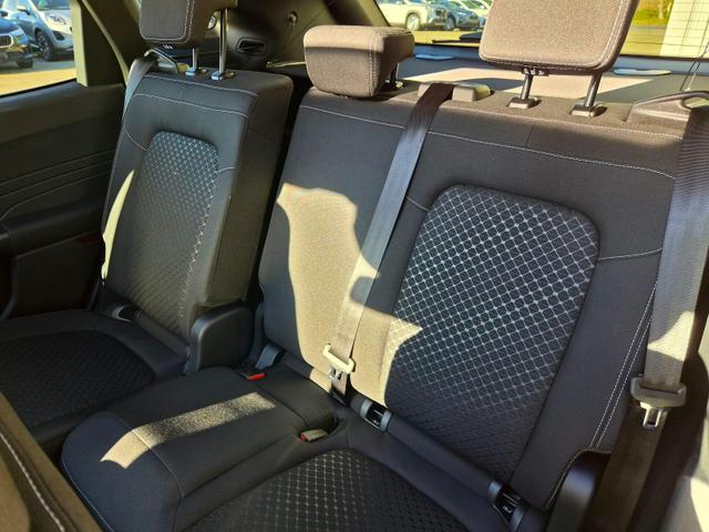 Ford Kuga Titanium 243PS PHEV Automatik elektr. PanoDach Sitzheizung v+h Lenkradheizung Frontscheibe beheizb. Klimaautomatik Navi SYNC4 Apple CarPlay Android Auto Touchscreen PDC 4xKamera 2xKeyless 17"LM vollelektr. Reichweite 66KM 