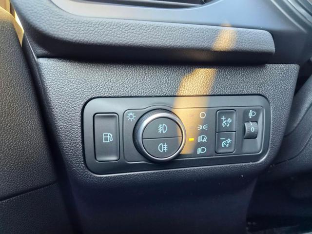 Ford Kuga Titanium 243PS PHEV Automatik elektr. PanoDach Sitzheizung v+h Lenkradheizung Frontscheibe beheizb. Klimaautomatik Navi SYNC4 Apple CarPlay Android Auto Touchscreen PDC 4xKamera 2xKeyless 17"LM vollelektr. Reichweite 66KM 