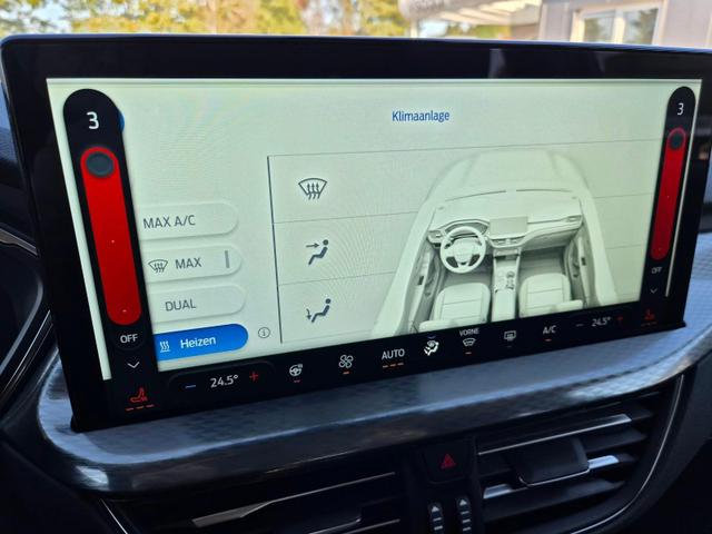 Ford Kuga Titanium 243PS PHEV Automatik elektr. PanoDach Sitzheizung v+h Lenkradheizung Frontscheibe beheizb. Klimaautomatik Navi SYNC4 Apple CarPlay Android Auto Touchscreen PDC 4xKamera 2xKeyless 17"LM vollelektr. Reichweite 66KM 