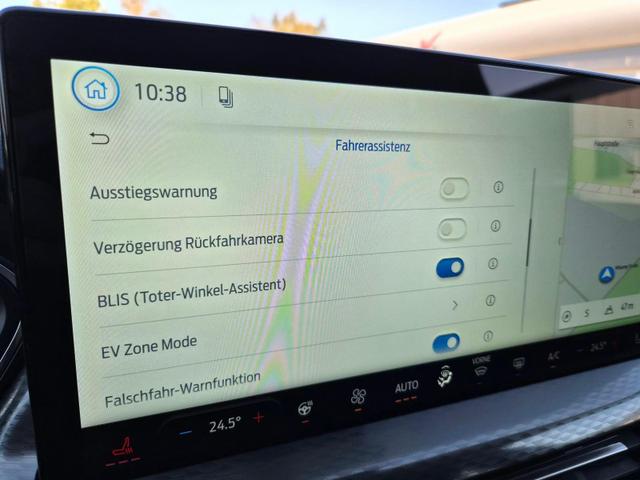 Ford Kuga Titanium 243PS PHEV Automatik elektr. PanoDach Sitzheizung v+h Lenkradheizung Frontscheibe beheizb. Klimaautomatik Navi SYNC4 Apple CarPlay Android Auto Touchscreen PDC 4xKamera 2xKeyless 17"LM vollelektr. Reichweite 66KM 