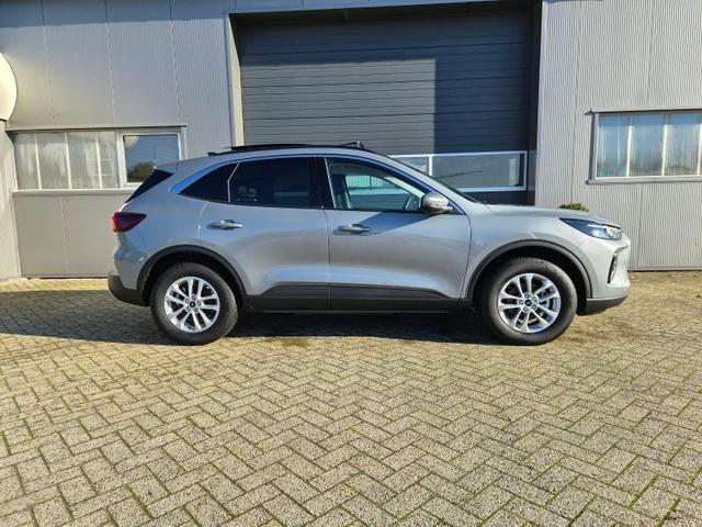 Ford Kuga Titanium 243PS PHEV Automatik elektr. PanoDach Sitzheizung v+h Lenkradheizung Frontscheibe beheizb. Klimaautomatik Navi SYNC4 Apple CarPlay Android Auto Touchscreen PDC 4xKamera 2xKeyless 17"LM vollelektr. Reichweite 66KM 