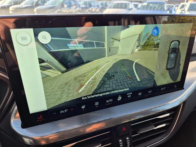 Ford Kuga Titanium 243PS PHEV Automatik elektr. PanoDach Sitzheizung v+h Lenkradheizung Frontscheibe beheizb. Klimaautomatik Navi SYNC4 Apple CarPlay Android Auto Touchscreen PDC 4xKamera 2xKeyless 17"LM vollelektr. Reichweite 66KM 