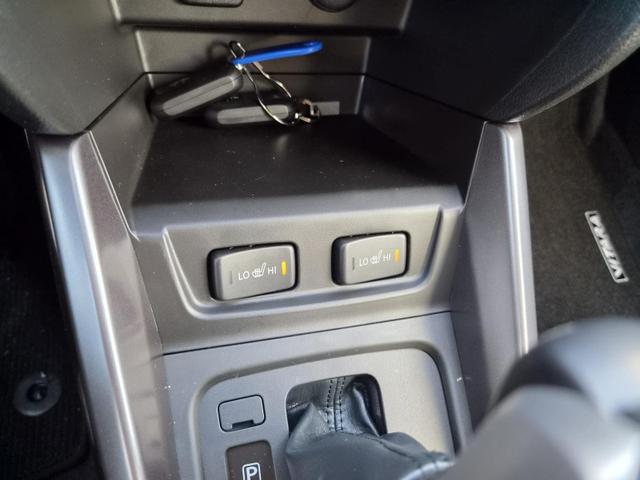 Suzuki Vitara Comfort 110PS Automatik MHEV 4x4 ALLGRIP 1.4 Boosterjet Allrad Navi Klimaautomatik Sitzheizung ACC PDC R&uuml;ckf.Kamera Suzuki-Radio Apple CarPlay Android Auto Touchscreen 2xKeyless 17-LM 
