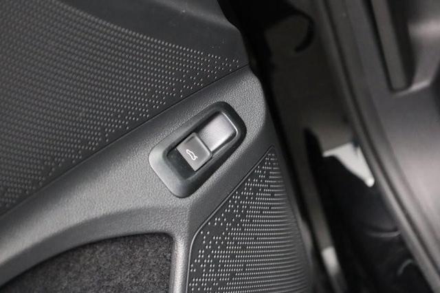 Skoda Elroq 85 Sportline 286PS Automatik schwenkb. AHK Teil-Leder Klimaautomatik Sitzheizung v+h Lenkradheizung Frontscheibe beheizb. ACC R&uuml;ckf.Kamera PDC wireless Apple Carplay Android Auto 2xKeyless 20-LM vollelektr. Reichweite 561Km 
